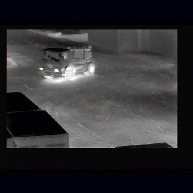   運輸貨車

穿陰霾、破沙塵, 透黑夜、濾除強光，提前發現前方行人、車輛和障礙物等目標。